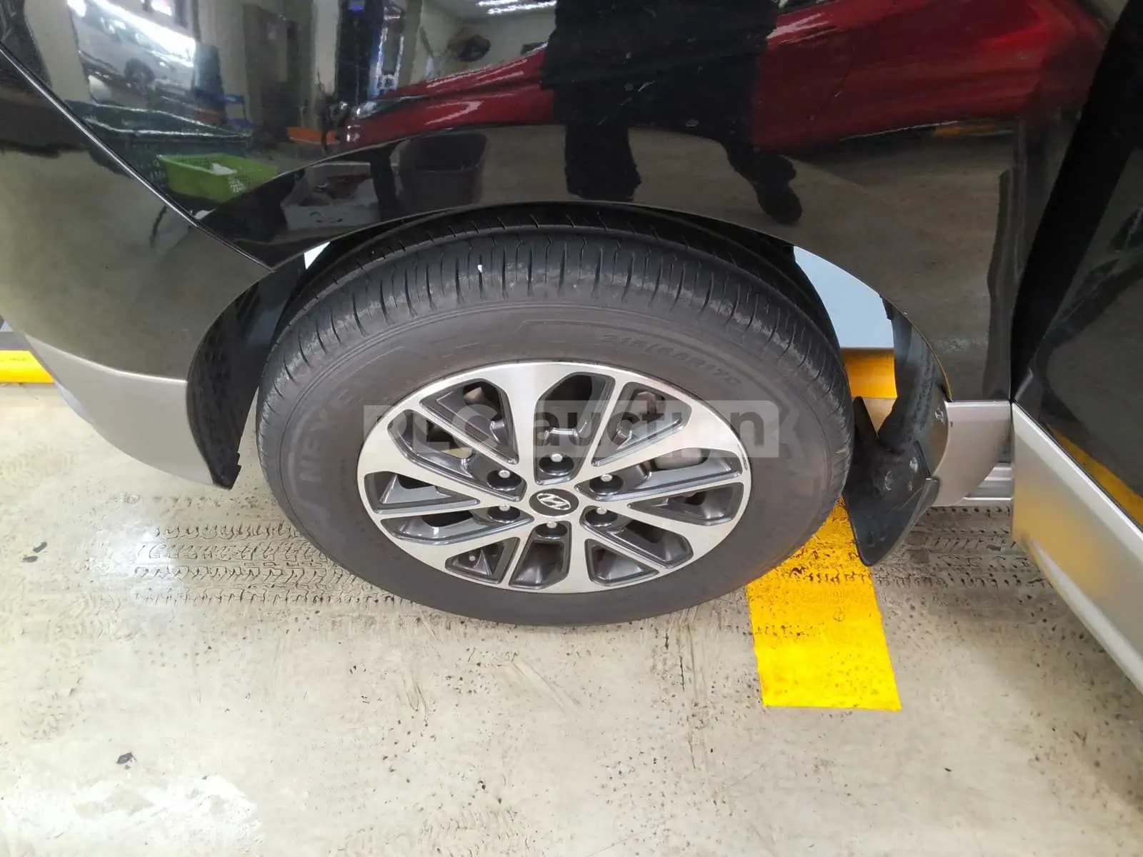 2019 Hyundai The New Grand Starex Sold VIN KMHWK81KDKU077170 – photo 14