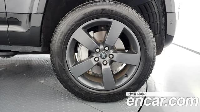 2023 Land Rover Defender Sold VIN SALEA8BU0R2291160 – photo 19