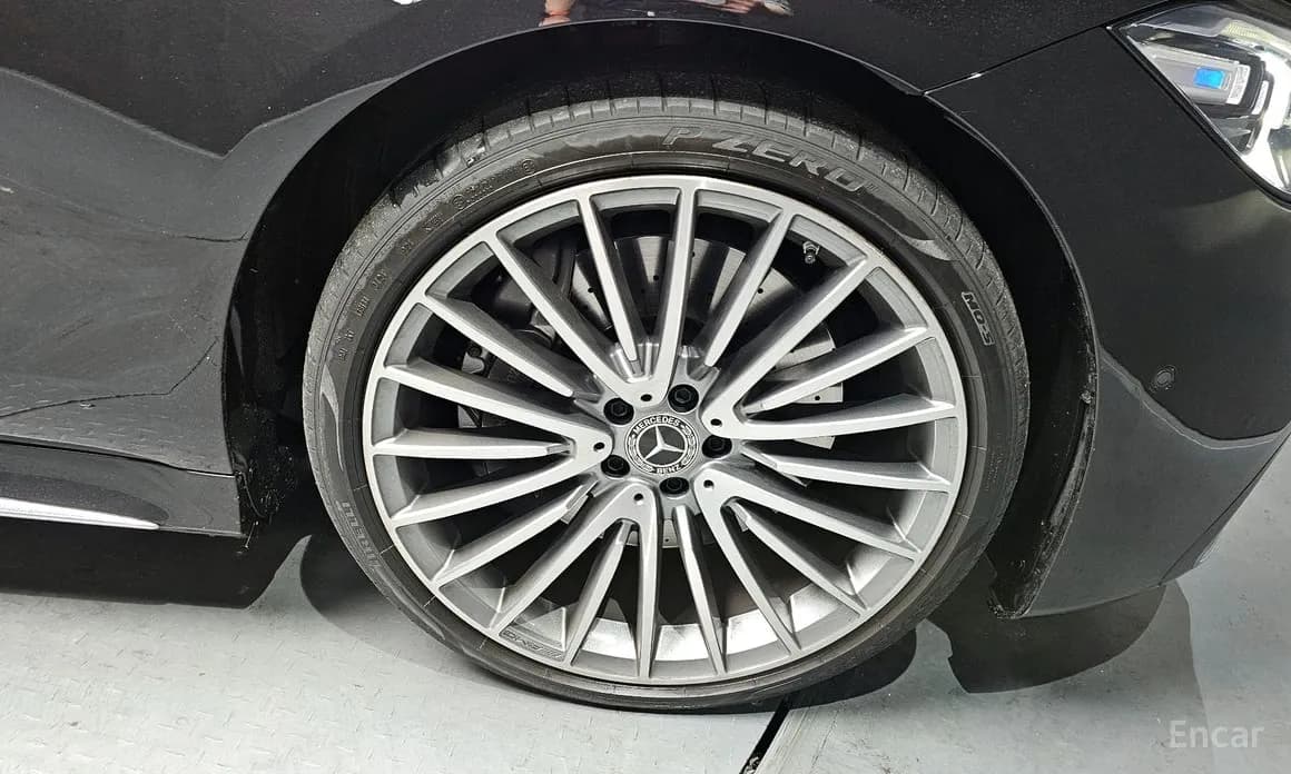 2023 Mercedes Benz S-Class  Used VIN W1K6G6DB1PA227583 – interior seats