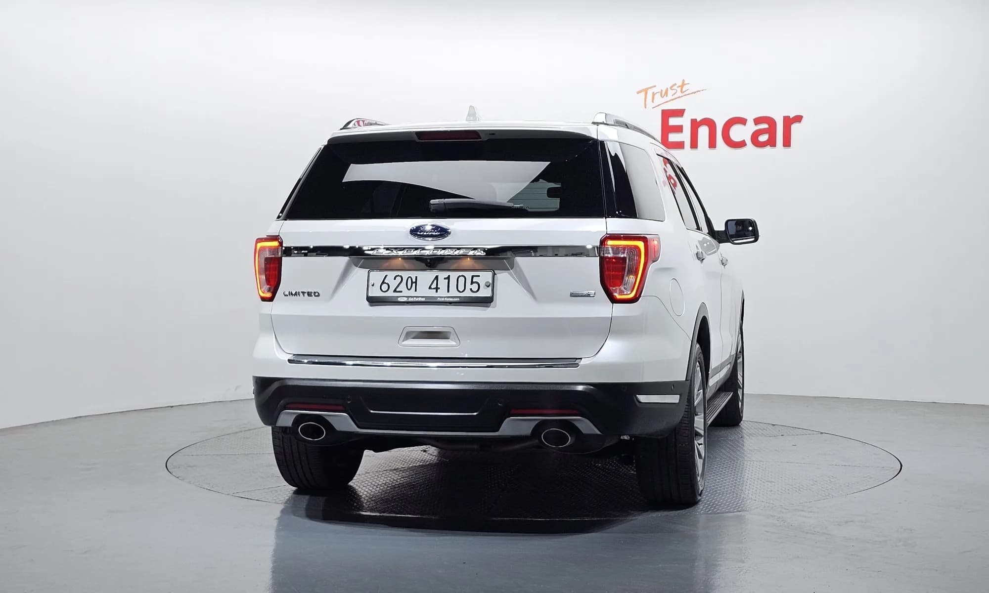 2018 Ford Explorer Sold VIN 1FM5K8FH8JGB23979 – dashboard