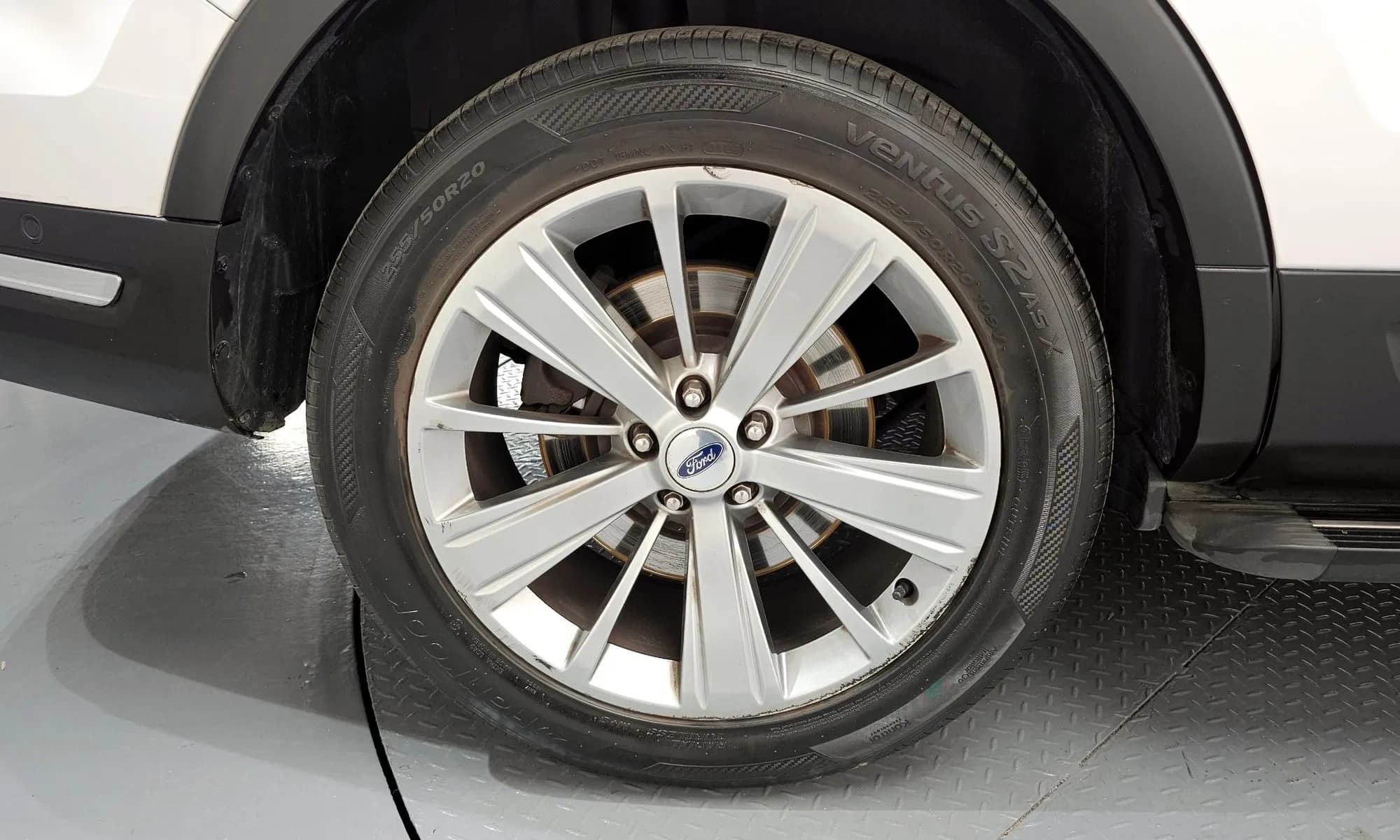 2018 Ford Explorer Sold VIN 1FM5K8FH8JGB23979 – photo 12