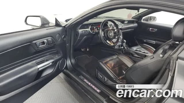 2018 Ford Mustang Sold VIN 1FA6P8TH5K5108471 – photo 17