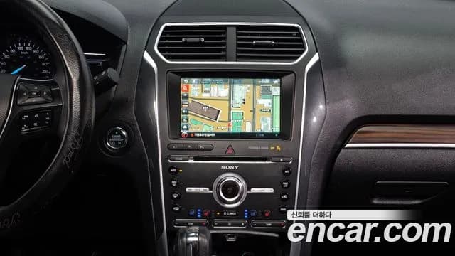 2018 Ford Explorer Sold VIN 1FM5K8FH6JGA94000 – photo 13