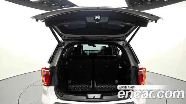 2018 Ford Explorer VIN 1FM5K8FH6JGA94000