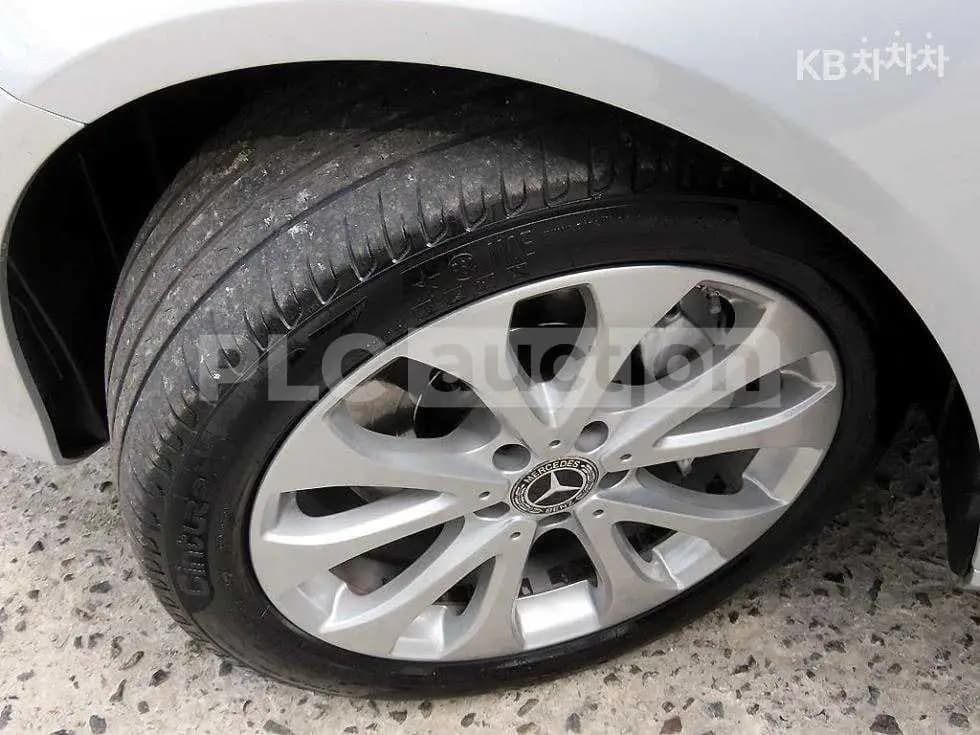 2018 Mercedes benz E-class VIN WDDZF4KB0JA416854