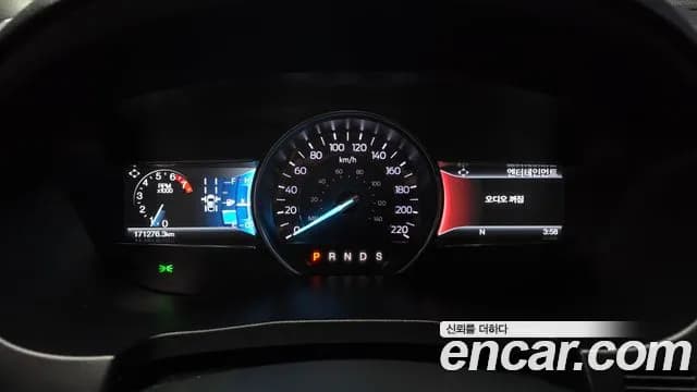 2018 Ford Explorer Sold VIN 1FM5K8FH6JGB22961 – side profile