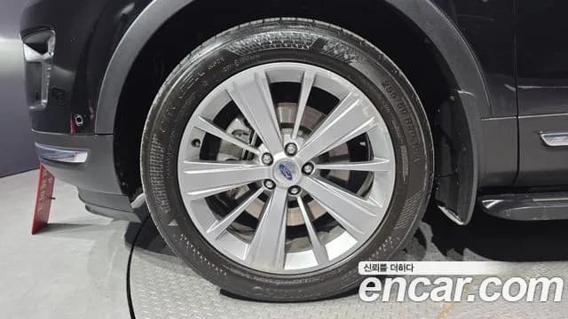 2018 Ford Explorer Sold VIN 1FM5K8FH6JGB22961 – engine bay