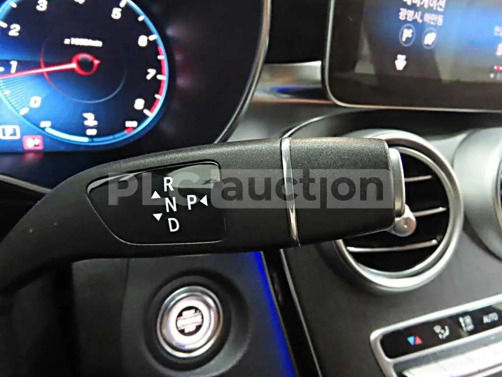 2021 Mercedes benz GLC300 Coupe Sold VIN W1N0J8EBXMF932983 – photo 11
