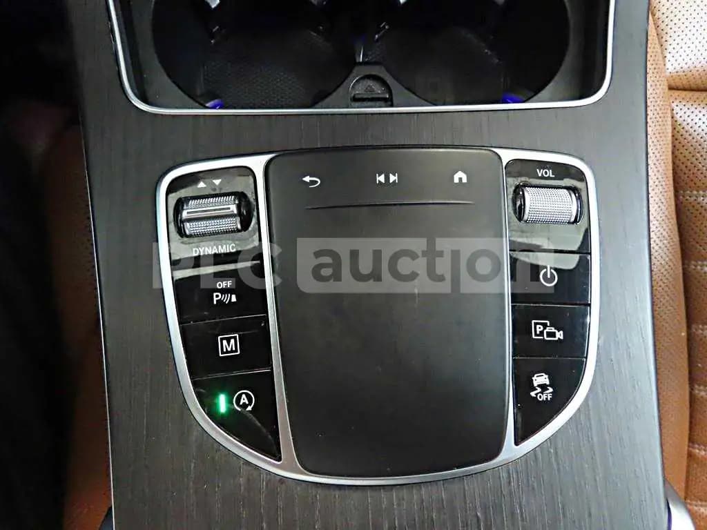2021 Mercedes benz GLC300 Coupe Sold VIN W1N0J8EBXMF932983 – photo 12