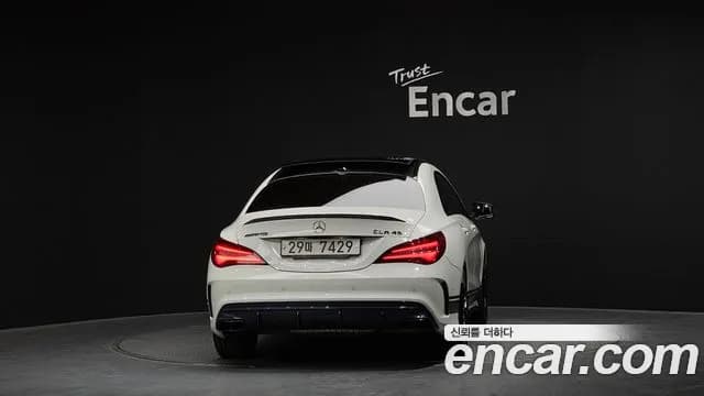 2016 Mercedes Benz CLA45 AMG 4MATIC Sold VIN WDDSJ5CB0HN418563 – dashboard