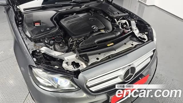 2019 Mercedes Benz E350 AMG Line 4MATIC Sold VIN WDDZF8GB9KA687865 – photo 12