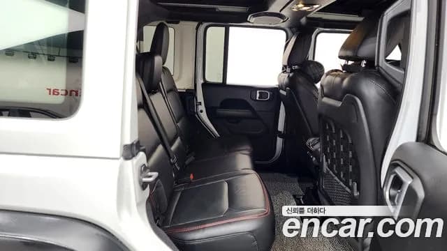 2020 Jeep Wrangler (JL) 2.0 Rubicon Power Top 4Door Sold VIN 16161611616161616 – interior seats 2020 Jeep Wrangler (JL) 2.0 Rubicon Power Top 4Door Sold VIN 16161611616161616 – interior seats