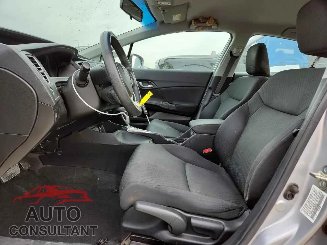 2014 HONDA CIVIC Damaged VIN 19XFB2F52EE264726 – exterior detail 2014 HONDA CIVIC Damaged VIN 19XFB2F52EE264726 – exterior detail