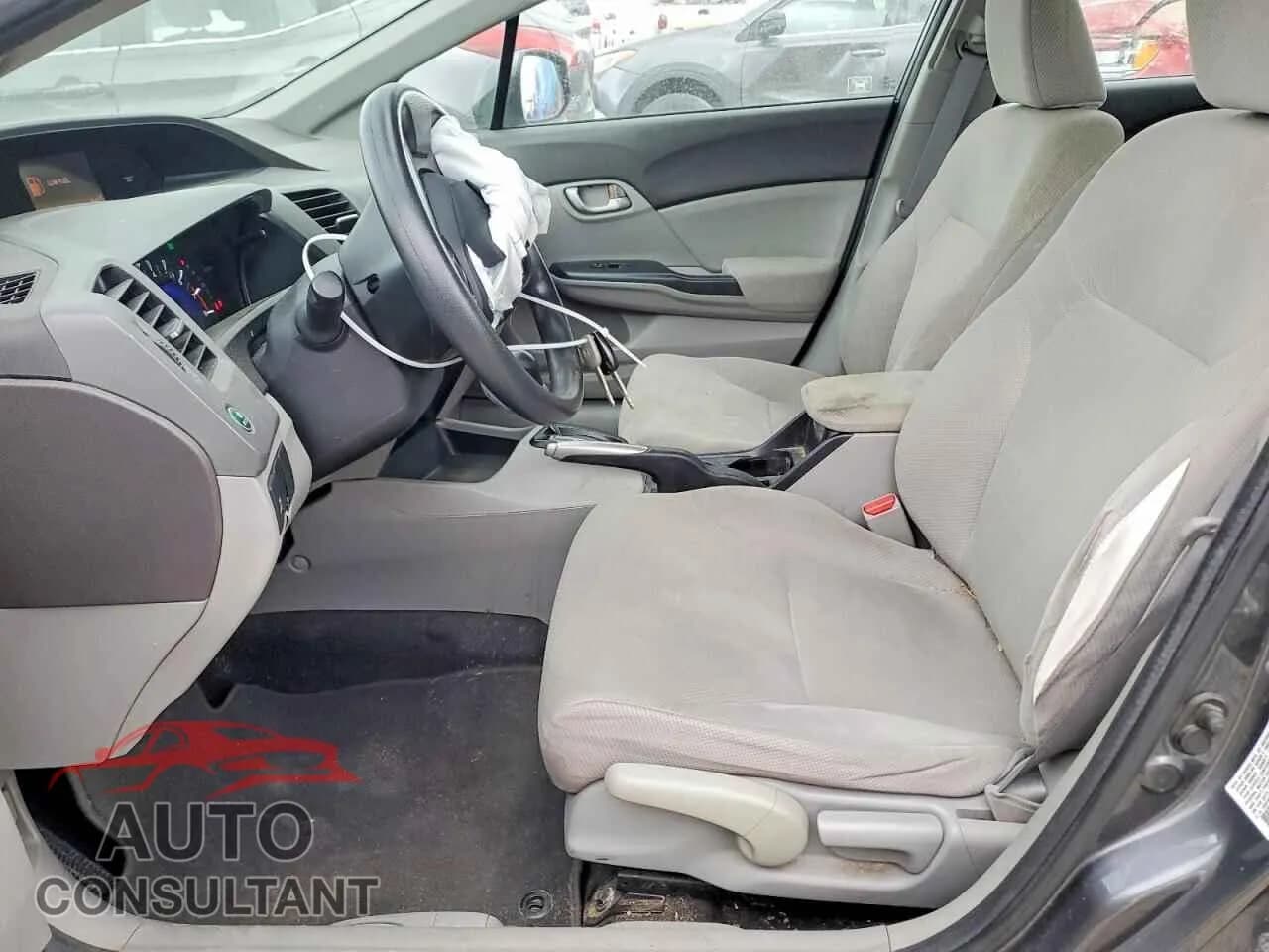 2012 HONDA CIVIC Damaged VIN 19XFB2F58CE018003 – exterior detail 2012 HONDA CIVIC Damaged VIN 19XFB2F58CE018003 – exterior detail