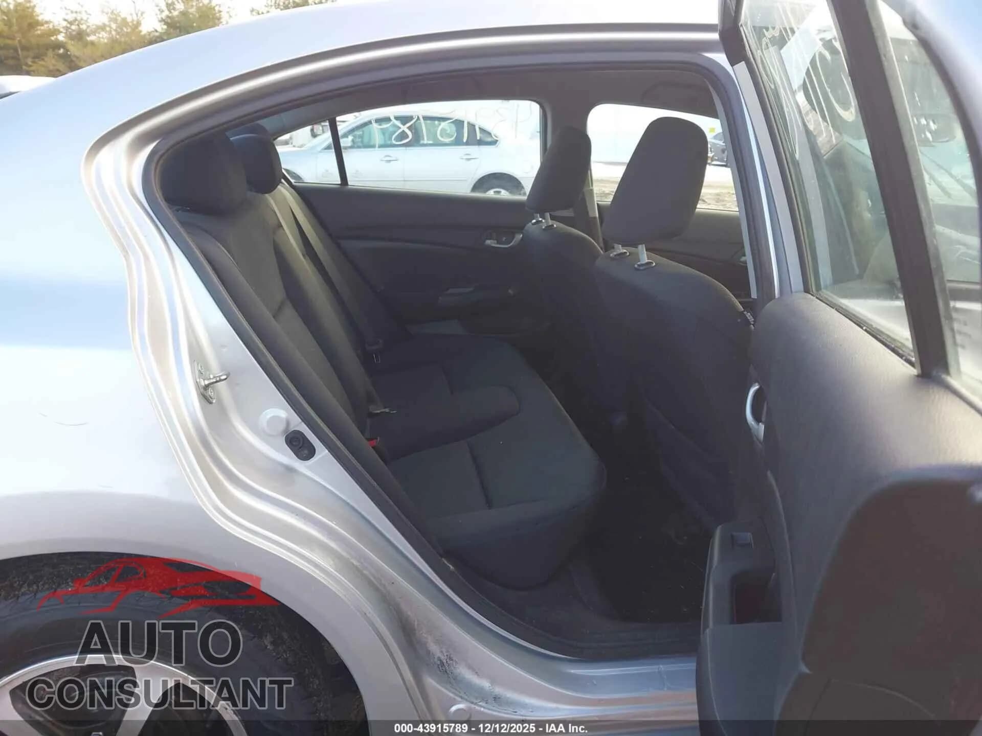 2015 HONDA CIVIC Damaged VIN 19XFB2F7XFE047119 – undercarriage 2015 HONDA CIVIC Damaged VIN 19XFB2F7XFE047119 – undercarriage