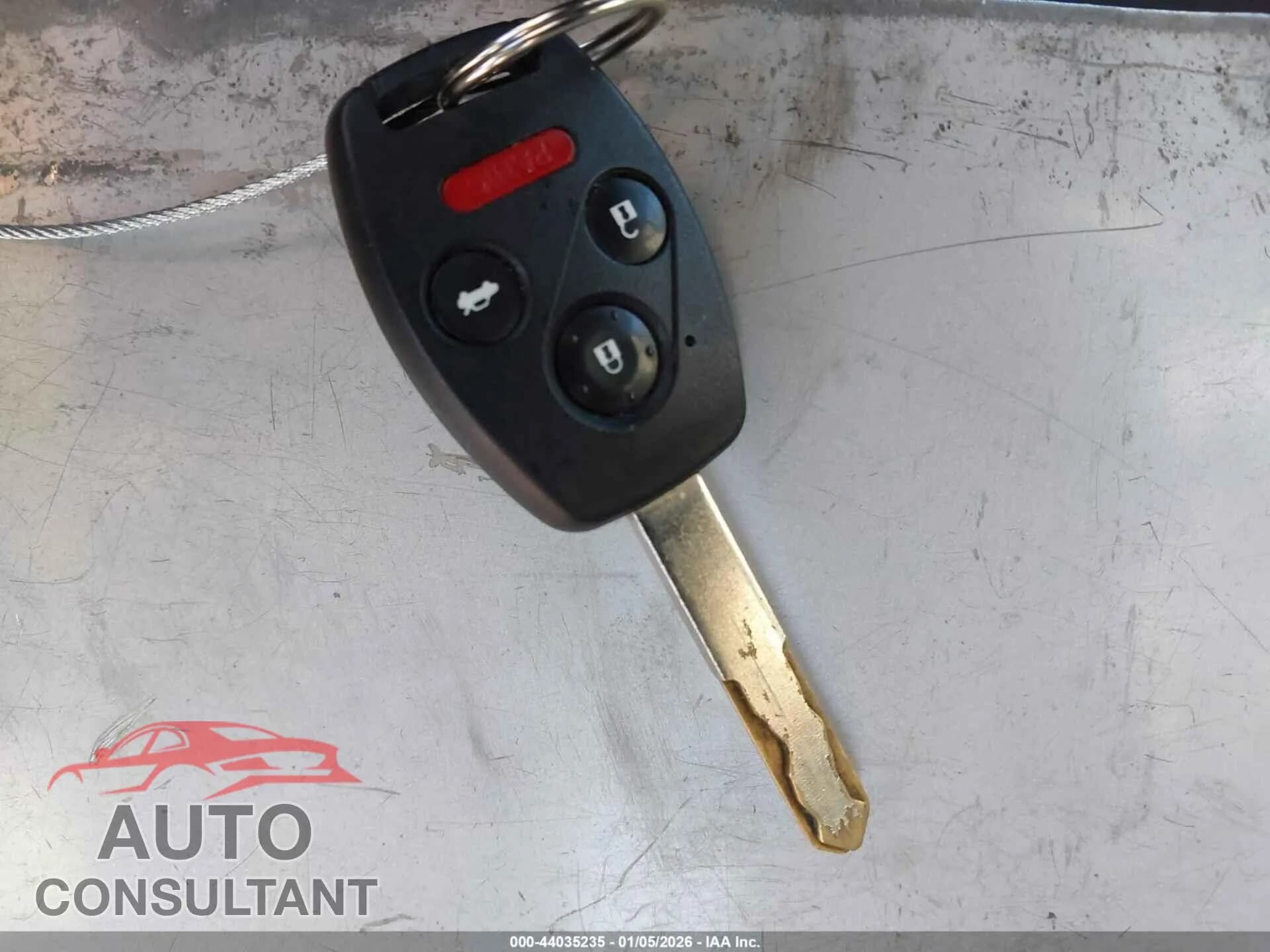 2013 HONDA CIVIC Damaged VIN 19XFB2F89DE023965 – photo 11 2013 HONDA CIVIC Damaged VIN 19XFB2F89DE023965 – photo 11