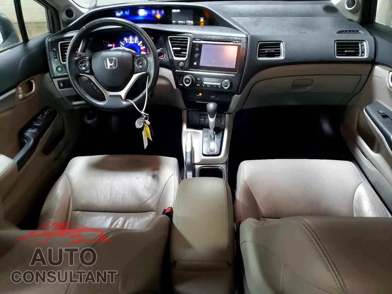 2015 HONDA CIVIC Damaged VIN 19XFB2F93FE038716 – undercarriage 2015 HONDA CIVIC Damaged VIN 19XFB2F93FE038716 – undercarriage