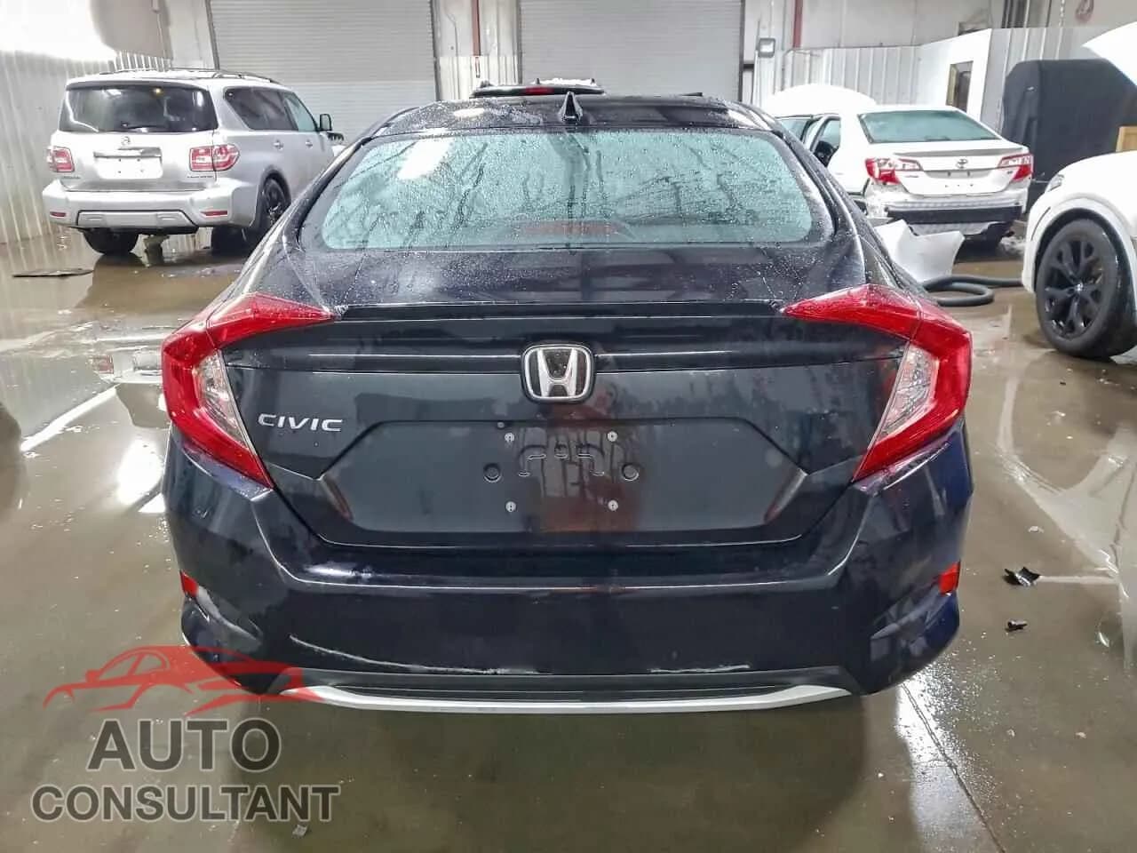 2019 HONDA CIVIC Damaged VIN 19XFC1F38KE005515 – engine bay 2019 HONDA CIVIC Damaged VIN 19XFC1F38KE005515 – engine bay