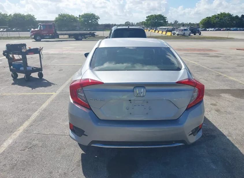 2019 HONDA CIVIC Used VIN 19XFC2E69KE004102 – photo 12 2019 HONDA CIVIC Used VIN 19XFC2E69KE004102 – photo 12