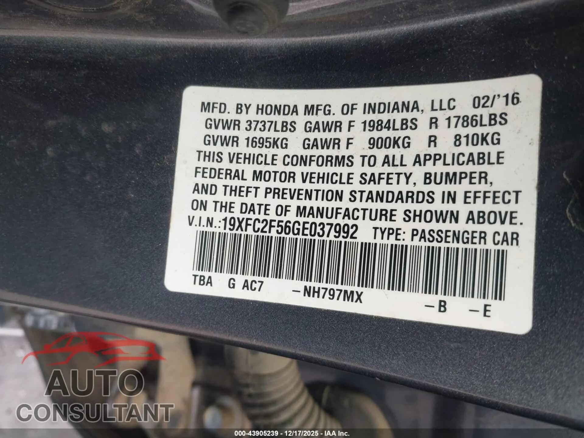 2016 HONDA CIVIC Damaged VIN 19XFC2F56GE037992 – trunk area 2016 HONDA CIVIC Damaged VIN 19XFC2F56GE037992 – trunk area