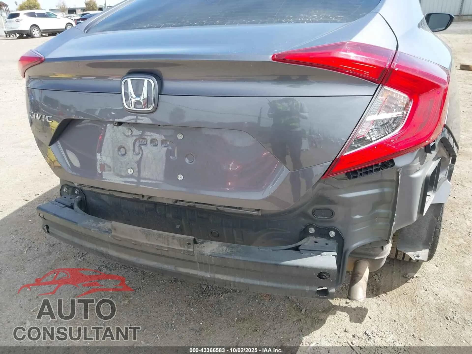2019 HONDA CIVIC Damaged VIN 19XFC2F61KE208424 – photo 18 2019 HONDA CIVIC Damaged VIN 19XFC2F61KE208424 – photo 18