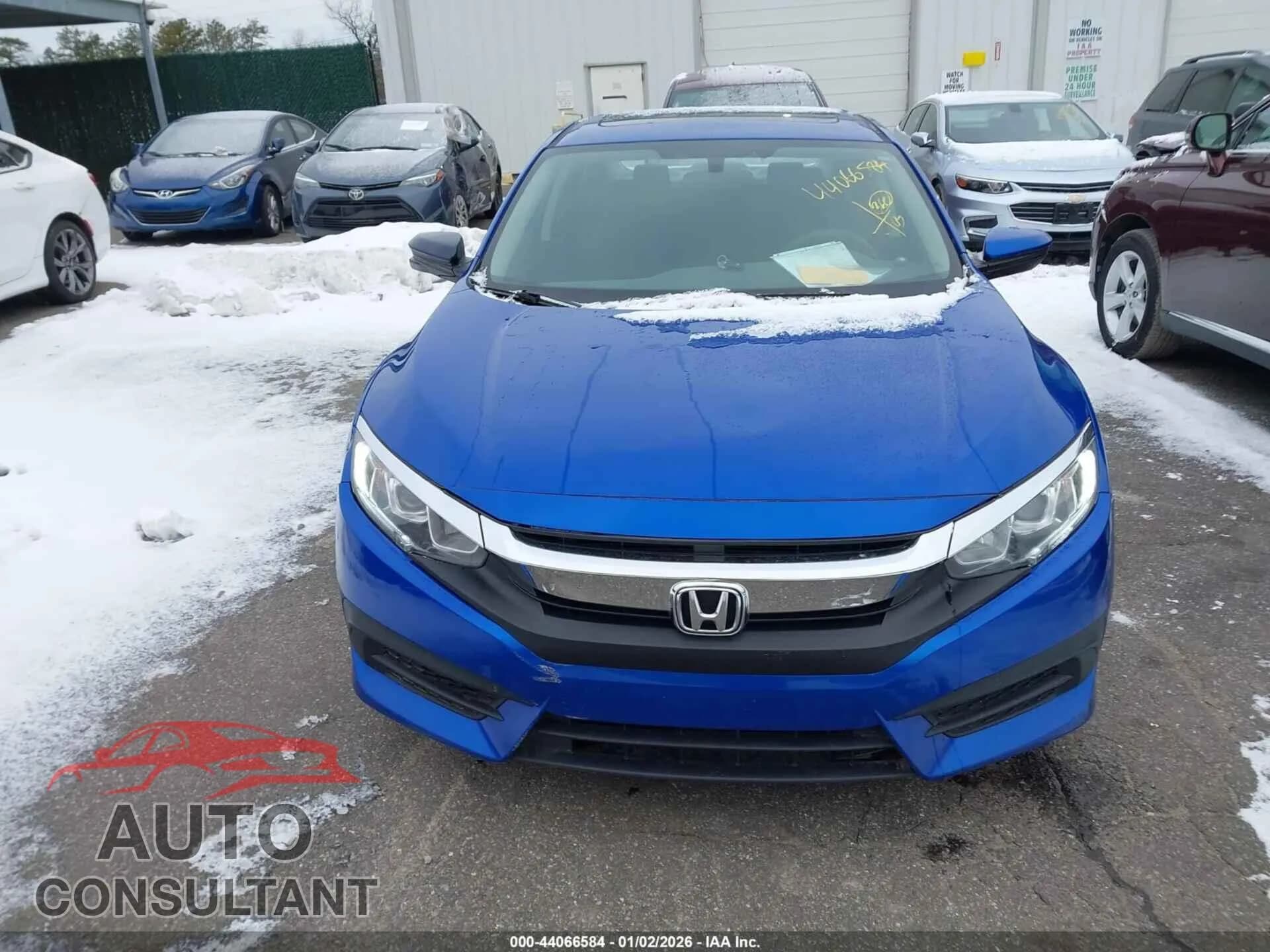 2017 HONDA CIVIC Damaged VIN 19XFC2F7XHE031454 – photo 12 2017 HONDA CIVIC Damaged VIN 19XFC2F7XHE031454 – photo 12
