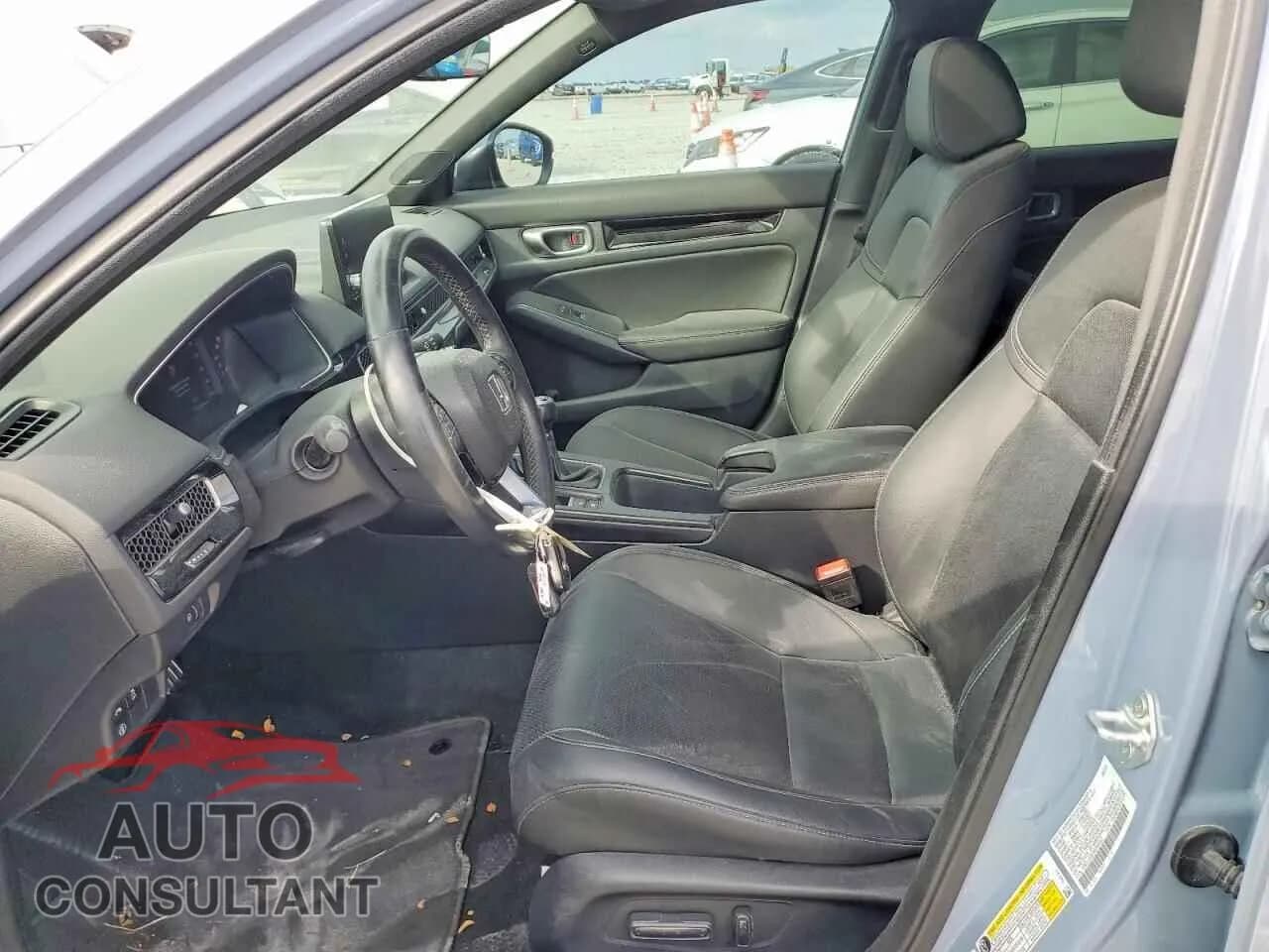 2024 HONDA CIVIC Damaged VIN 19XFL1G87RE000567 – exterior detail 2024 HONDA CIVIC Damaged VIN 19XFL1G87RE000567 – exterior detail