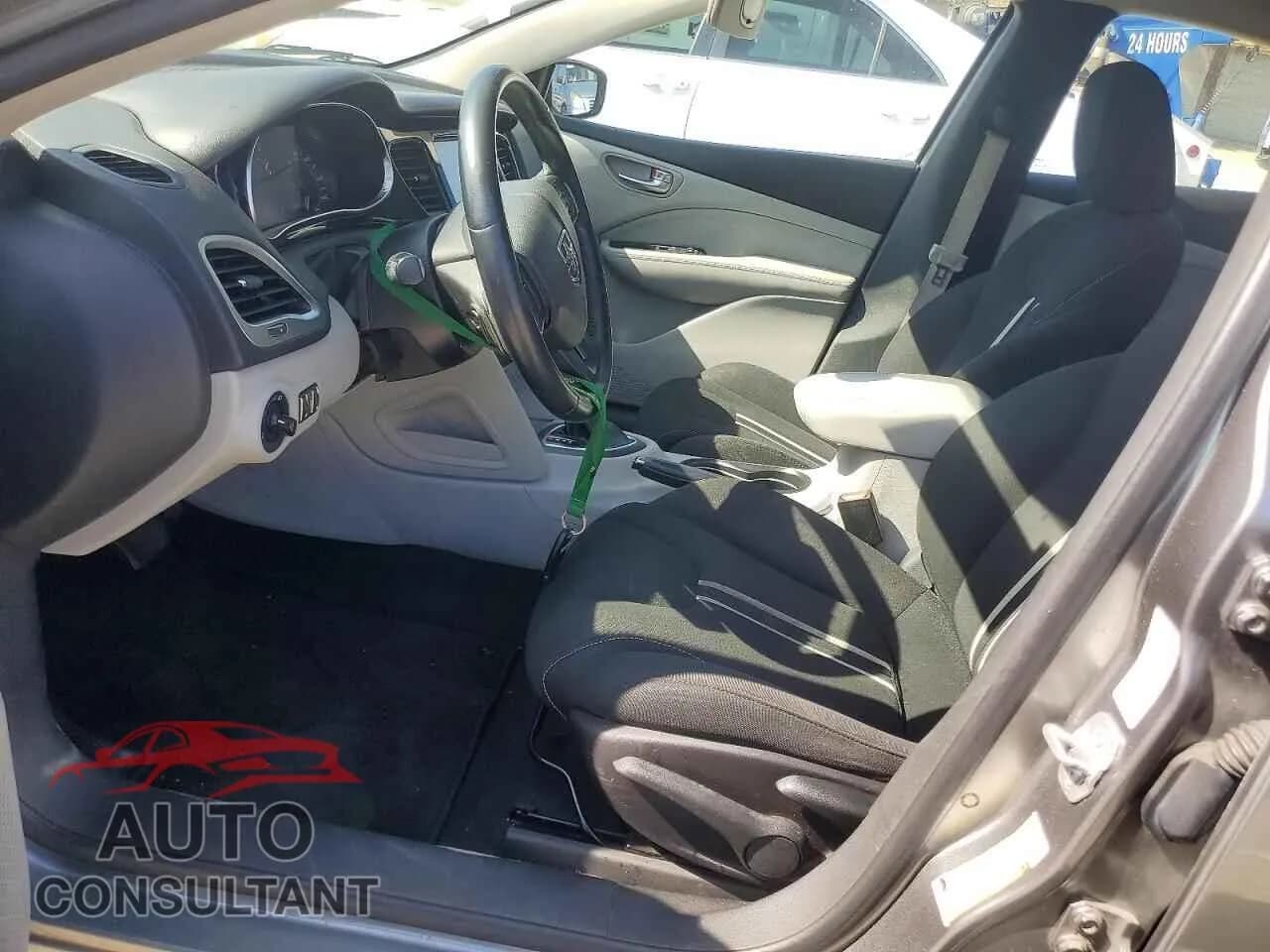 2013 DODGE DART Used VIN 1C3CDFBA2DD338724 – exterior detail 2013 DODGE DART Used VIN 1C3CDFBA2DD338724 – exterior detail