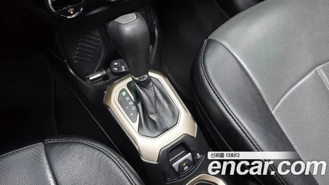 2017 Jeep Renegade 2.4 Longitude Sold VIN 1C4BU0000HPF36171 – engine bay 2017 Jeep Renegade 2.4 Longitude Sold VIN 1C4BU0000HPF36171 – engine bay
