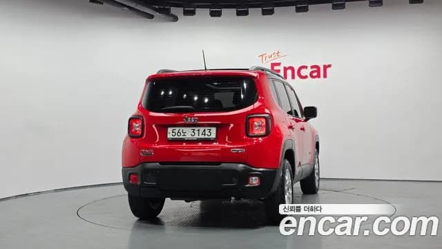 2017 Jeep Renegade 2.0 Diesel Longitude AWD Sold VIN 1C4BU0000HPF37218 – trunk area 2017 Jeep Renegade 2.0 Diesel Longitude AWD Sold VIN 1C4BU0000HPF37218 – trunk area