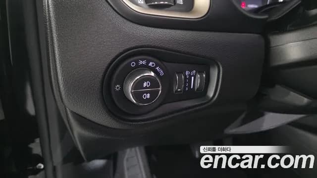 2017 Jeep Renegade 2.4 Longitude Sold VIN 1C4BU0000HPF46678 – rear exterior 2017 Jeep Renegade 2.4 Longitude Sold VIN 1C4BU0000HPF46678 – rear exterior