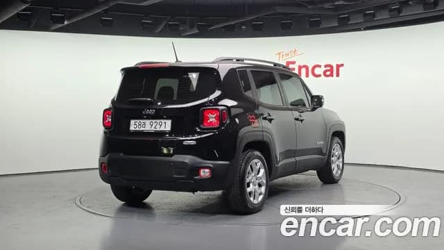 2017 Jeep Renegade 2.4 Longitude Sold VIN 1C4BU0000HPF46678 – exterior detail 2017 Jeep Renegade 2.4 Longitude Sold VIN 1C4BU0000HPF46678 – exterior detail