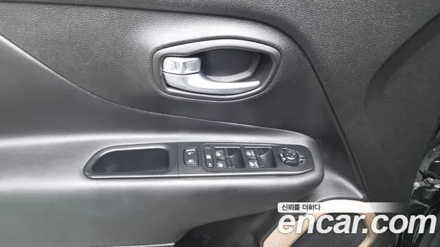 2017 Jeep Renegade 2.4 Longitude High Sold VIN 1C4BU0000HPF93033 – photo 14 2017 Jeep Renegade 2.4 Longitude High Sold VIN 1C4BU0000HPF93033 – photo 14