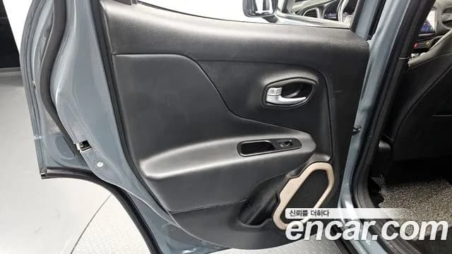 2017 Jeep Renegade 2.0 Diesel Longitude AWD Sold VIN 1C4BU0000HPF99619 – photo 29 2017 Jeep Renegade 2.0 Diesel Longitude AWD Sold VIN 1C4BU0000HPF99619 – photo 29