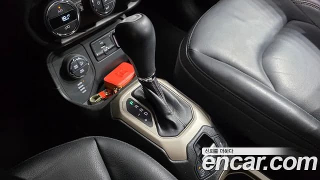 2017 Jeep Renegade 2.0 Diesel Limited AWD Sold VIN 1C4BU0000HPG20966 – photo 14 2017 Jeep Renegade 2.0 Diesel Limited AWD Sold VIN 1C4BU0000HPG20966 – photo 14
