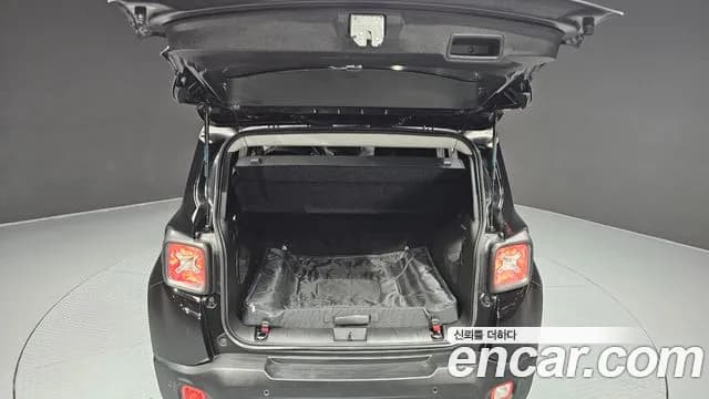 2018 Jeep Renegade 2.0 Diesel Tailhawk AWD Sold VIN 1C4BU0000JPJ02812 – engine bay 2018 Jeep Renegade 2.0 Diesel Tailhawk AWD Sold VIN 1C4BU0000JPJ02812 – engine bay