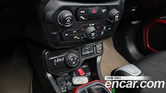 2018 Jeep Renegade 2.0 Diesel Tailhawk AWD Sold VIN 1C4BU0000JPJ02812 – photo 16 2018 Jeep Renegade 2.0 Diesel Tailhawk AWD Sold VIN 1C4BU0000JPJ02812 – photo 16