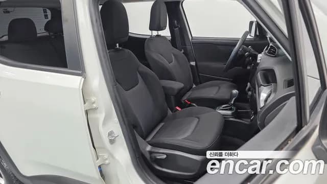 2019 Jeep Renegade 2.4 Longitude Sold VIN 1C4BU0000KPJ95676 – photo 12 2019 Jeep Renegade 2.4 Longitude Sold VIN 1C4BU0000KPJ95676 – photo 12
