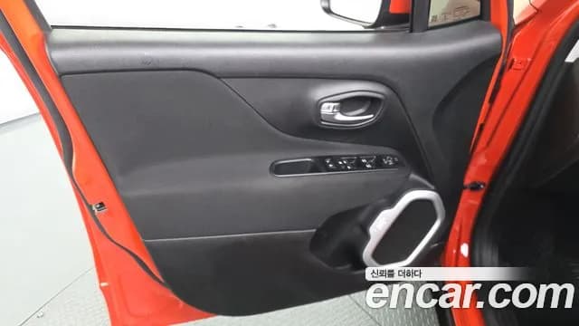 2020 Jeep Renegade 2.4 Longitude Sold VIN 1C4BU0000LPL55201 – photo 27 2020 Jeep Renegade 2.4 Longitude Sold VIN 1C4BU0000LPL55201 – photo 27