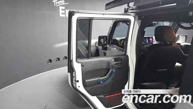 2017 Jeep Wrangler (JK) 3.6 Rubicon Recon Edition Sold VIN 1C4HJWFG1HL727570 – photo 14 2017 Jeep Wrangler (JK) 3.6 Rubicon Recon Edition Sold VIN 1C4HJWFG1HL727570 – photo 14