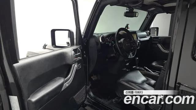 2017 Jeep Wrangler (JK) 3.6 Rubicon 4Door Sold VIN 1C4HJWFG4HL713601 – engine bay 2017 Jeep Wrangler (JK) 3.6 Rubicon 4Door Sold VIN 1C4HJWFG4HL713601 – engine bay