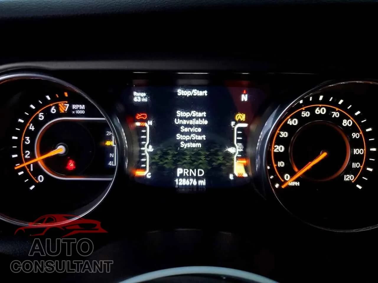 2018 JEEP WRANGLER Used VIN 1C4HJXDG9JW135945 – trunk area 2018 JEEP WRANGLER Used VIN 1C4HJXDG9JW135945 – trunk area
