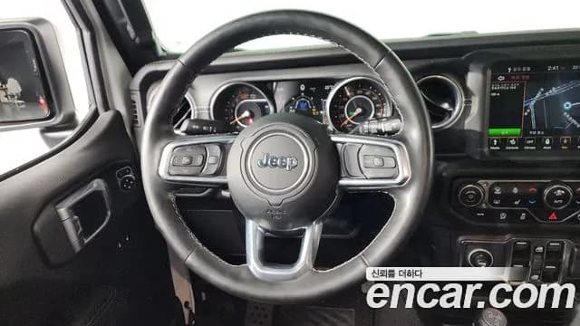 2021 Jeep Wrangler (JL) 2.0 Overland 4Door 80th Edition Sold VIN 1C4HJXEN0MW644663 – dashboard 2021 Jeep Wrangler (JL) 2.0 Overland 4Door 80th Edition Sold VIN 1C4HJXEN0MW644663 – dashboard
