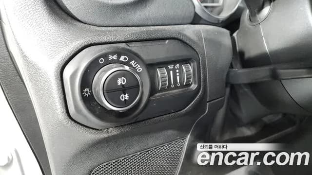 2021 Jeep Wrangler (JL) 2.0 Overland 4Door 80th Edition Sold VIN 1C4HJXEN0MW644663 – photo 30 2021 Jeep Wrangler (JL) 2.0 Overland 4Door 80th Edition Sold VIN 1C4HJXEN0MW644663 – photo 30