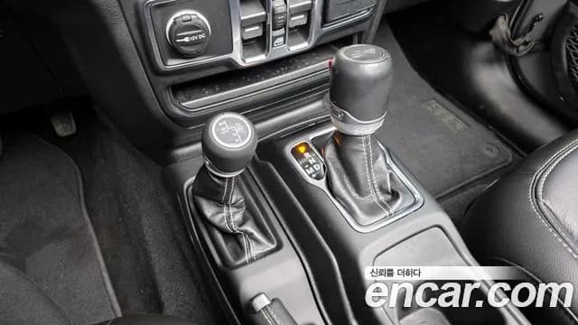 2023 Jeep Wrangler (JL) 2.0 Overland Power Top 4Door Sold VIN 1C4HJXEN0PW512331 – photo 17 2023 Jeep Wrangler (JL) 2.0 Overland Power Top 4Door Sold VIN 1C4HJXEN0PW512331 – photo 17