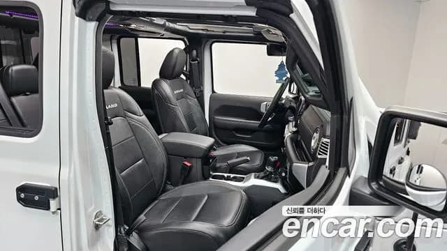 2023 Jeep Wrangler (JL) 2.0 Overland Power Top 4Door Sold VIN 1C4HJXEN2PW573017 – undercarriage 2023 Jeep Wrangler (JL) 2.0 Overland Power Top 4Door Sold VIN 1C4HJXEN2PW573017 – undercarriage