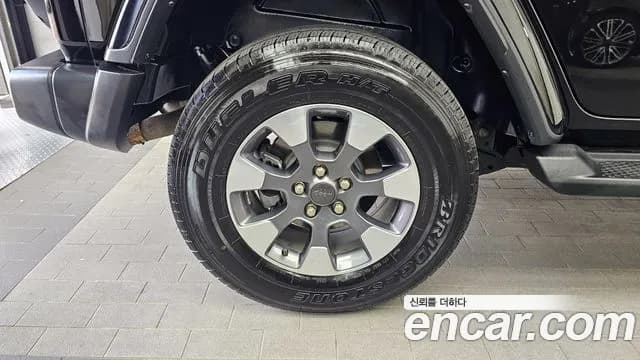 2023 Jeep Wrangler (JL) 2.0 Overland Power Top 4Door Sold VIN 1C4HJXEN2PW575477 – photo 31 2023 Jeep Wrangler (JL) 2.0 Overland Power Top 4Door Sold VIN 1C4HJXEN2PW575477 – photo 31