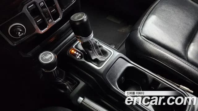 2021 Jeep Wrangler (JL) 2.0 Overland Power Top 4Door Sold VIN 1C4HJXEN3MW583552 – front exterior 2021 Jeep Wrangler (JL) 2.0 Overland Power Top 4Door Sold VIN 1C4HJXEN3MW583552 – front exterior