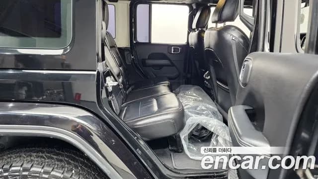 2021 Jeep Wrangler (JL) 2.0 Overland Power Top 4Door Sold VIN 1C4HJXEN3MW583552 – engine bay 2021 Jeep Wrangler (JL) 2.0 Overland Power Top 4Door Sold VIN 1C4HJXEN3MW583552 – engine bay