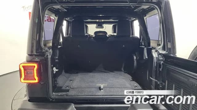 2021 Jeep Wrangler (JL) 2.0 Overland Power Top 4Door Sold VIN 1C4HJXEN3MW583552 – undercarriage 2021 Jeep Wrangler (JL) 2.0 Overland Power Top 4Door Sold VIN 1C4HJXEN3MW583552 – undercarriage